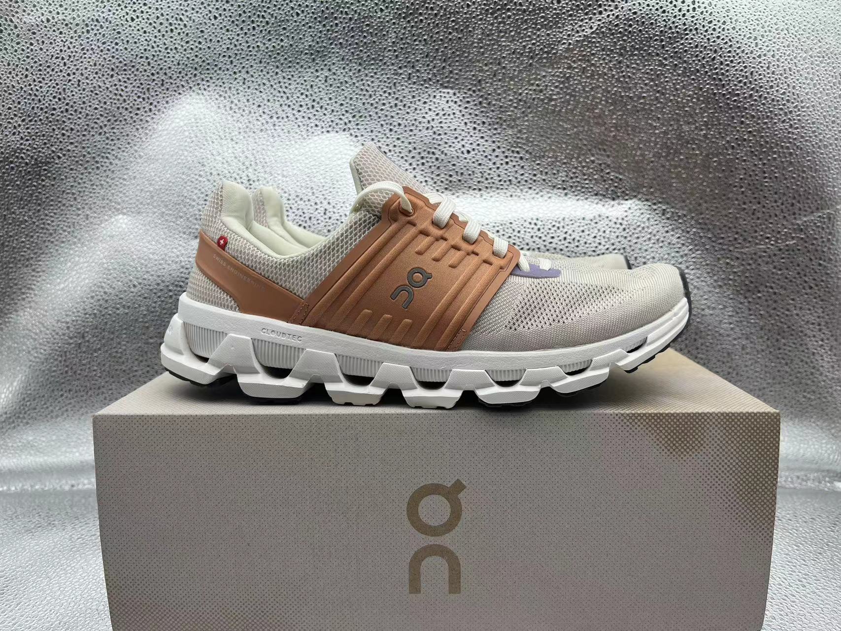 Cloud Swift 3 AP0816-03