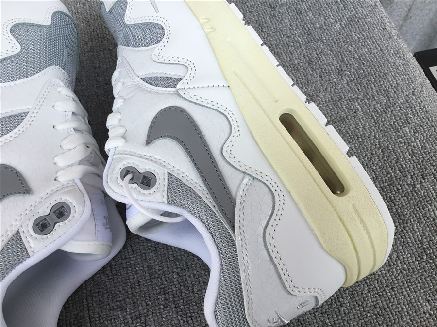 Nike Air Max 1 Nike Half Palm Air Cushion Retro Running Shoes DQ0299-100