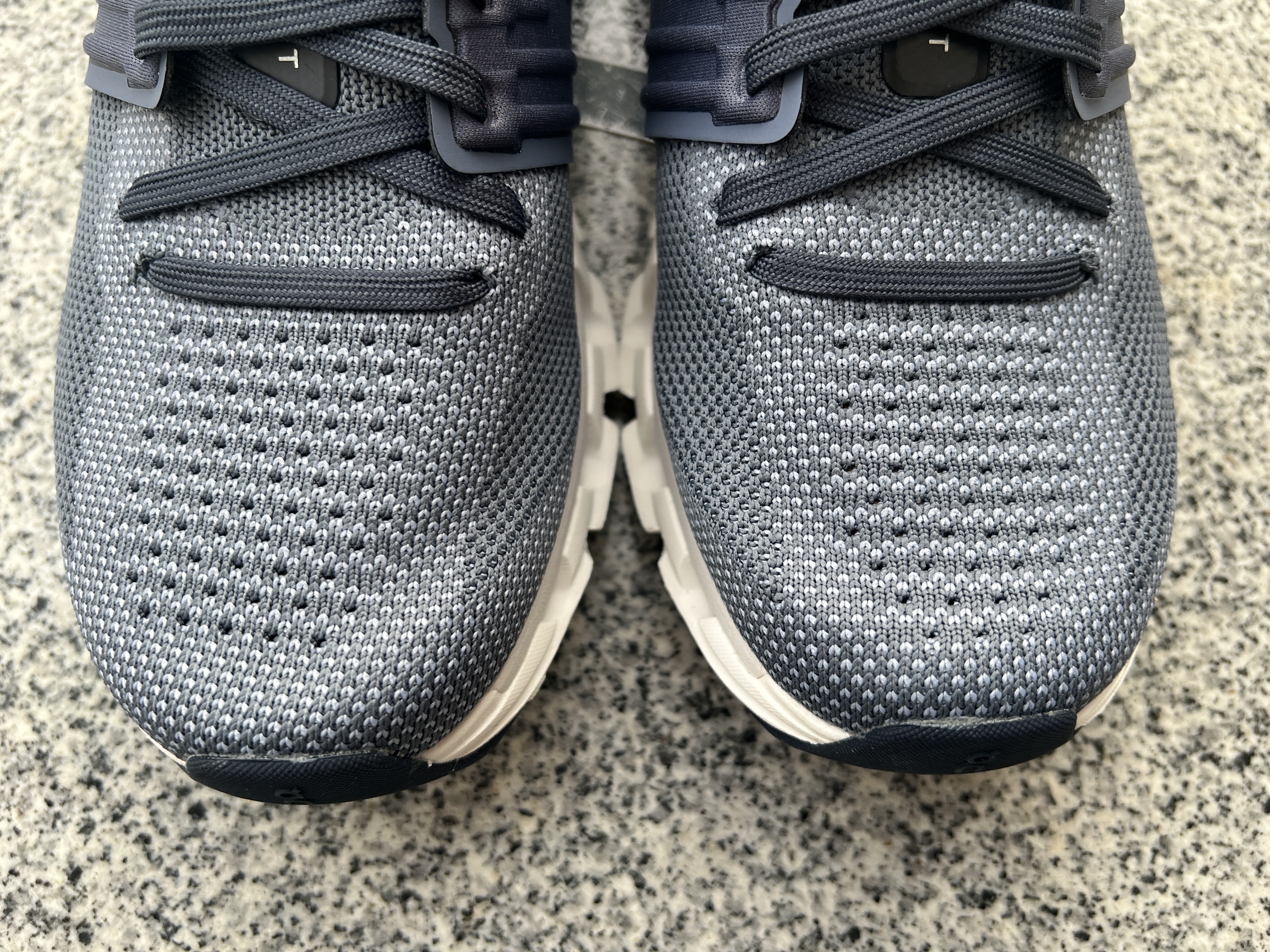 Cloud Swift 3 AP1004-009