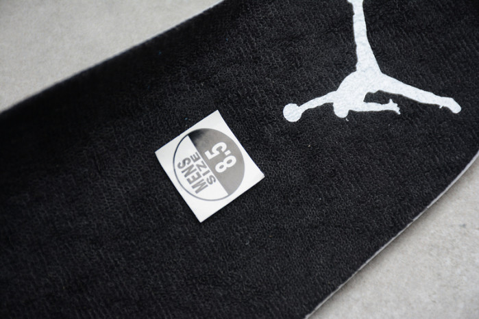 Air Jordan 11 Low Blue Snakeskin CD6846-102