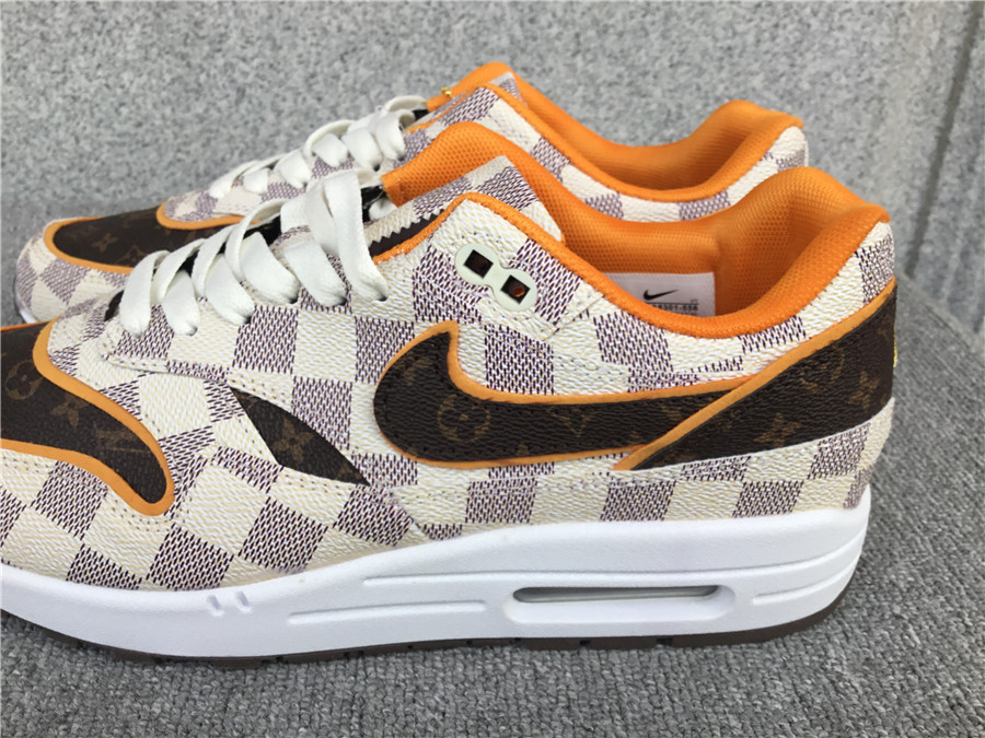 Nike Air Max 1 Nike Half Palm Air Cushion Retro Running Shoes DA8301-556