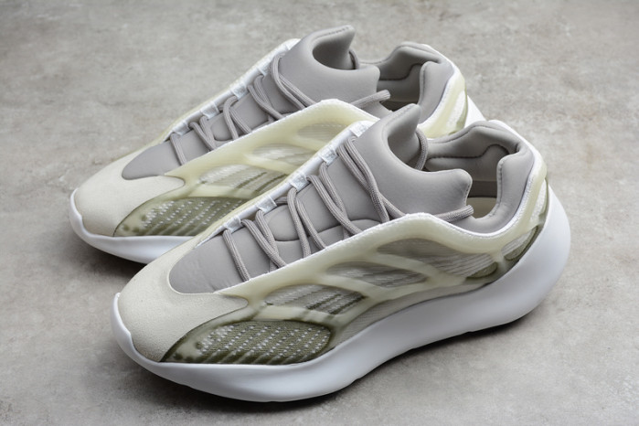 ADIDAS YEEZY BOOST 700 V3 EF9899