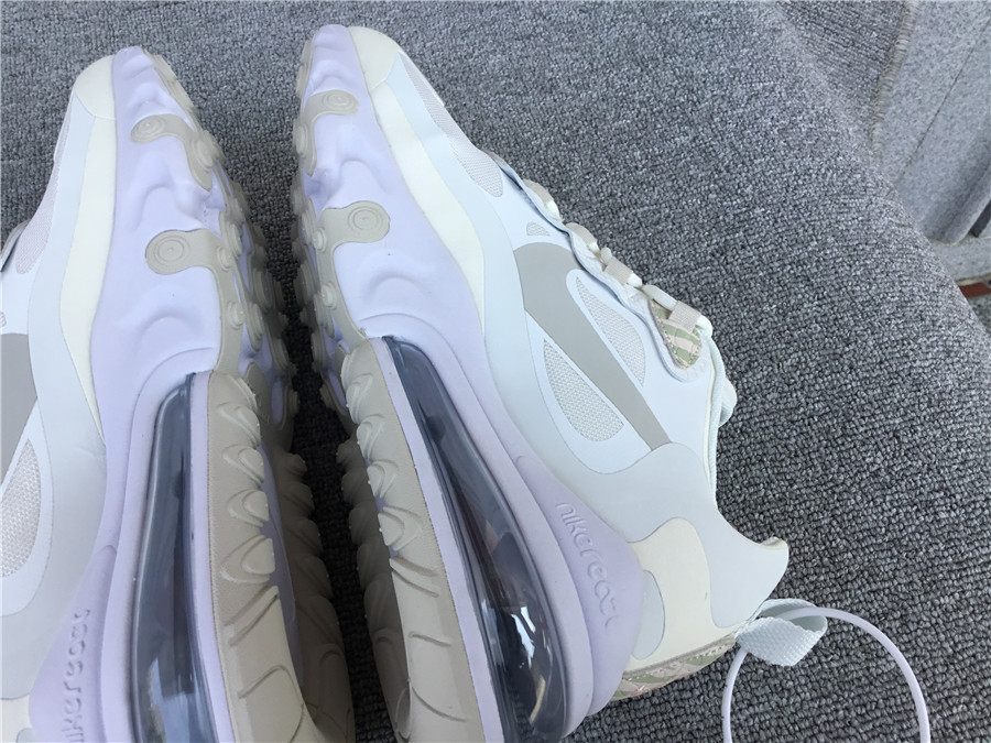 Nike Air Max 270 React Air Cushioned Running Shoe CV8815-100