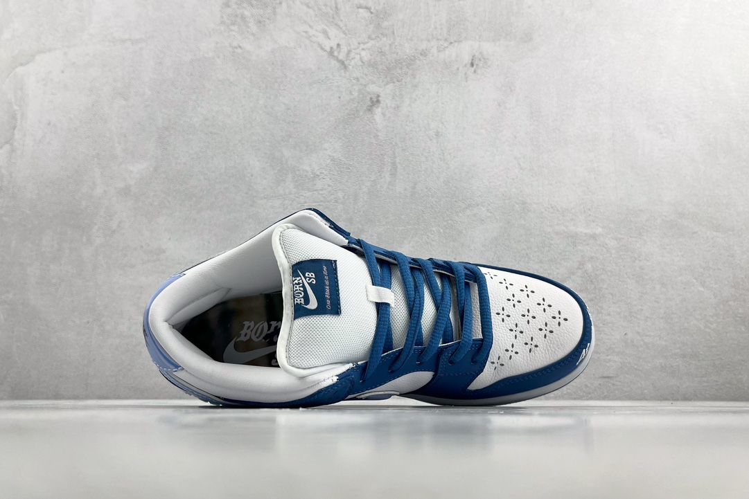 Nike SB Dunk Low Born x Raised One Block At A Time FN7819-400