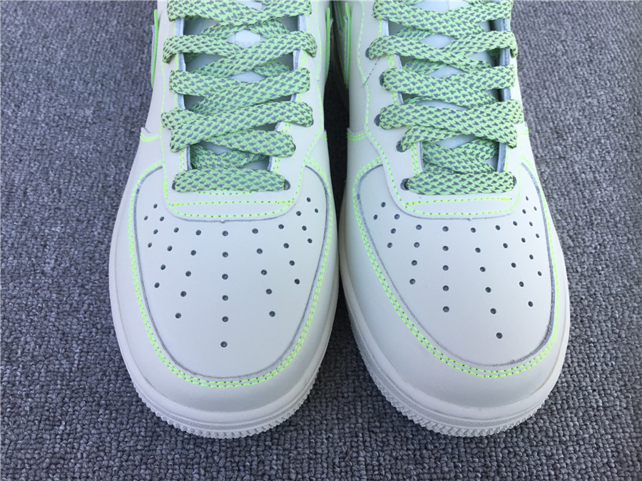 Nike Air Force1 MID AA1118-015