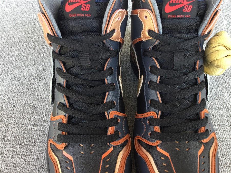 Nike SB Dunk DH7717-400