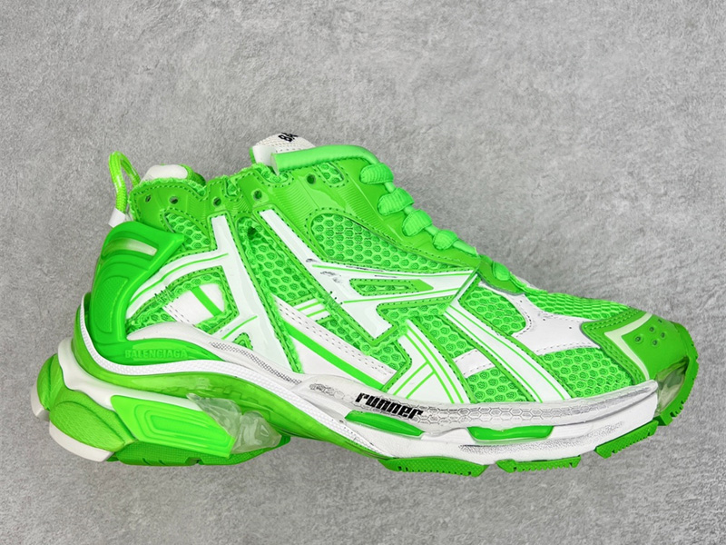Balenciaga Runner Fashion Lace-up Sneakers White and Green 677403W3RBM3590