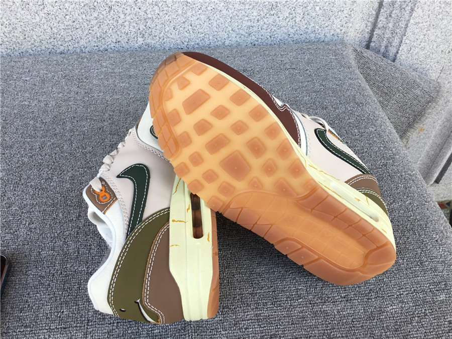 Nike Air Max 1 Nike Half Palm Air Cushion Retro Running Shoes DQ8656-133