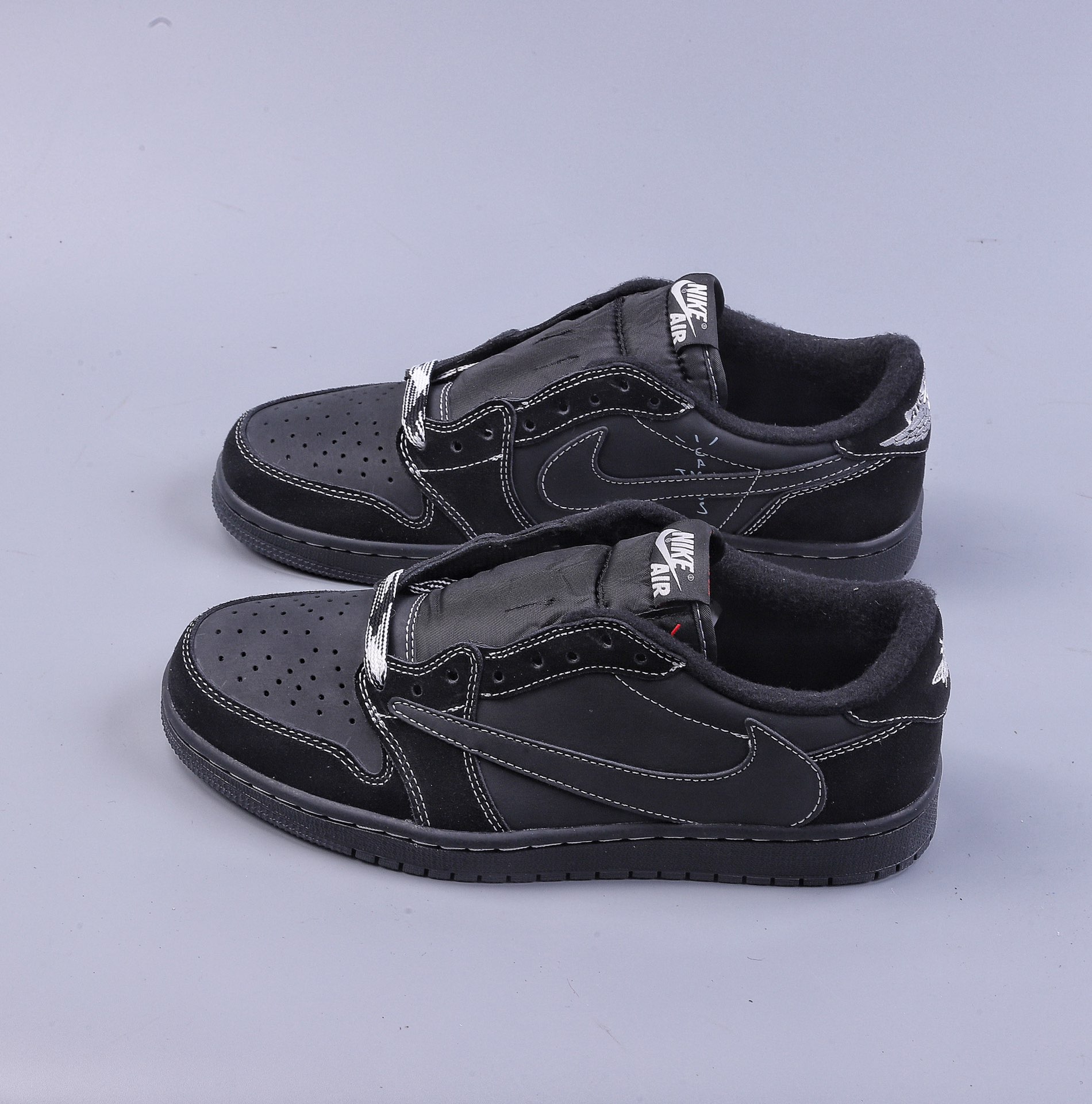 Jordan 1 Retro Low OG SP Travis Scott Black Phantom DM7866-001