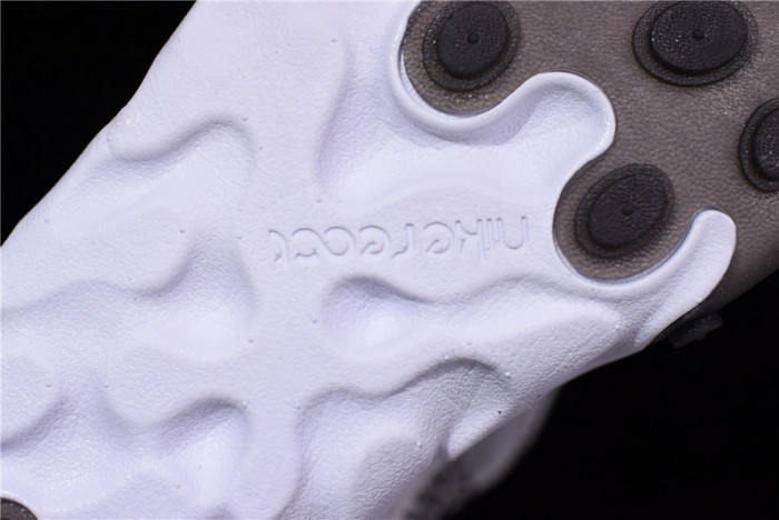 Off White x Nike Upcoming React Element 87 AQ0068-100