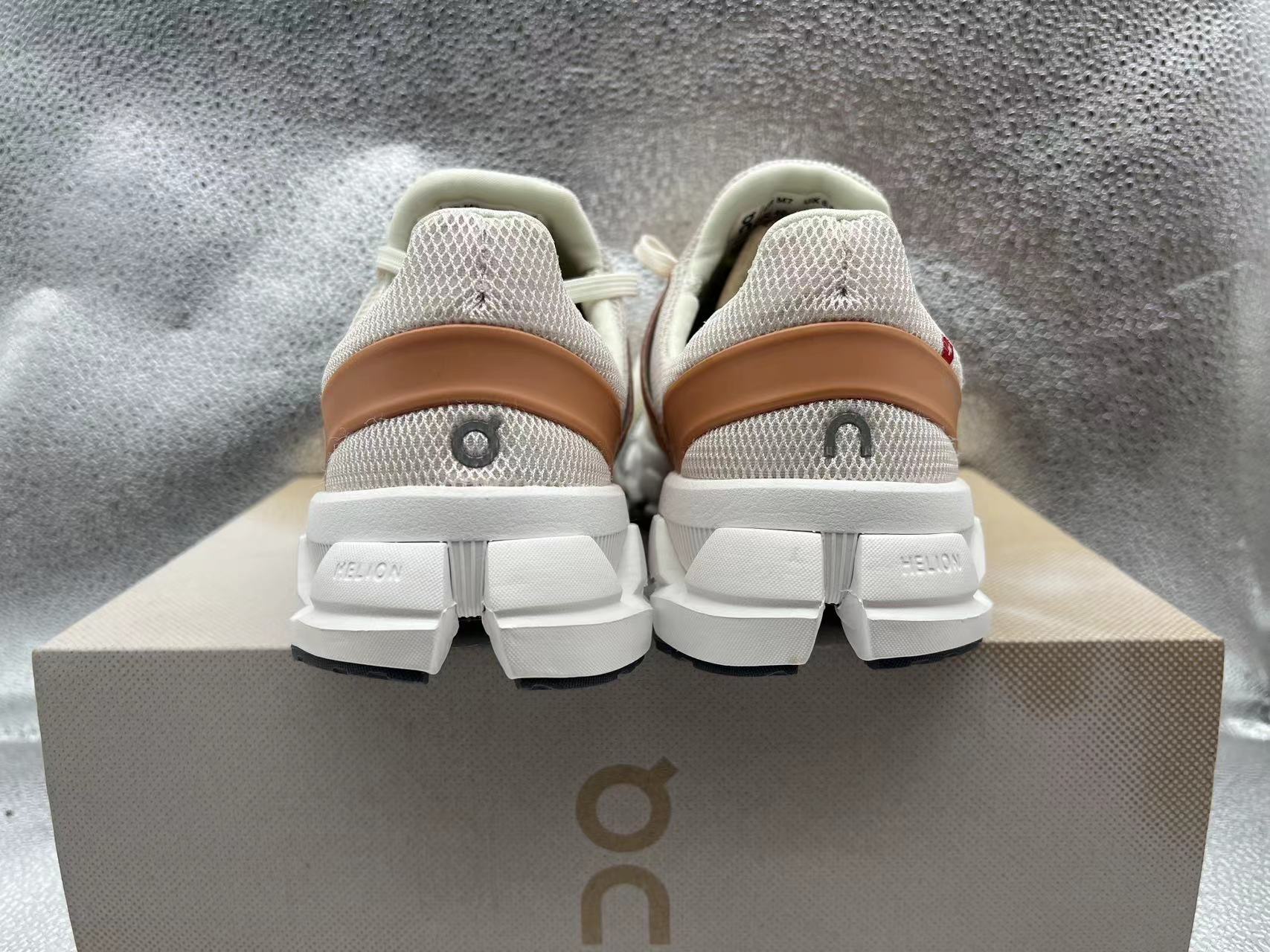 Cloud Swift 3 AP0816-03