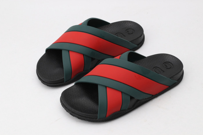 Gucc* Sandal21