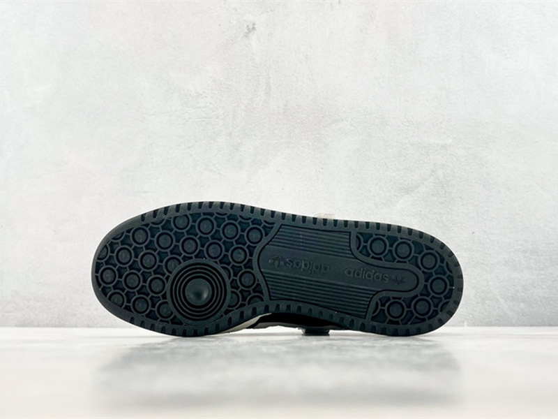 Adidas originals Forum Low GY8203