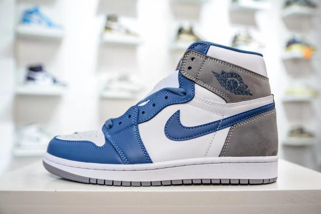 Jordan 1 Retro High OG True Blue DZ5485-410