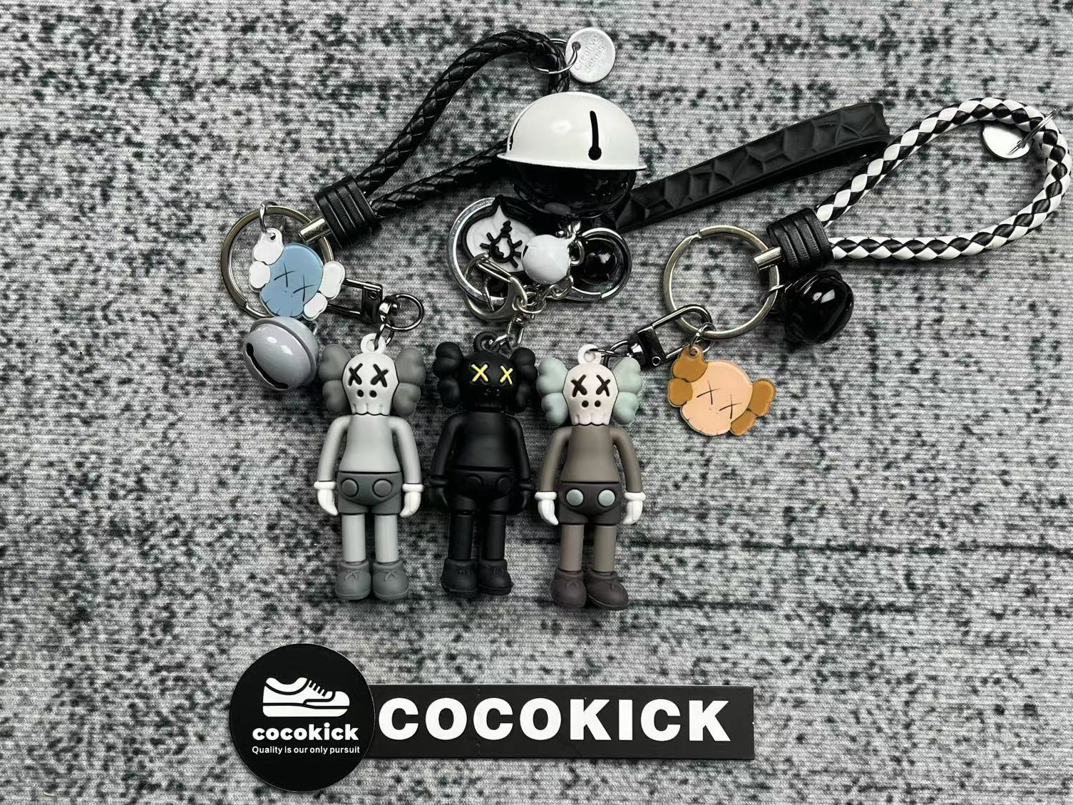 kaws doll keychain accessories GF0006