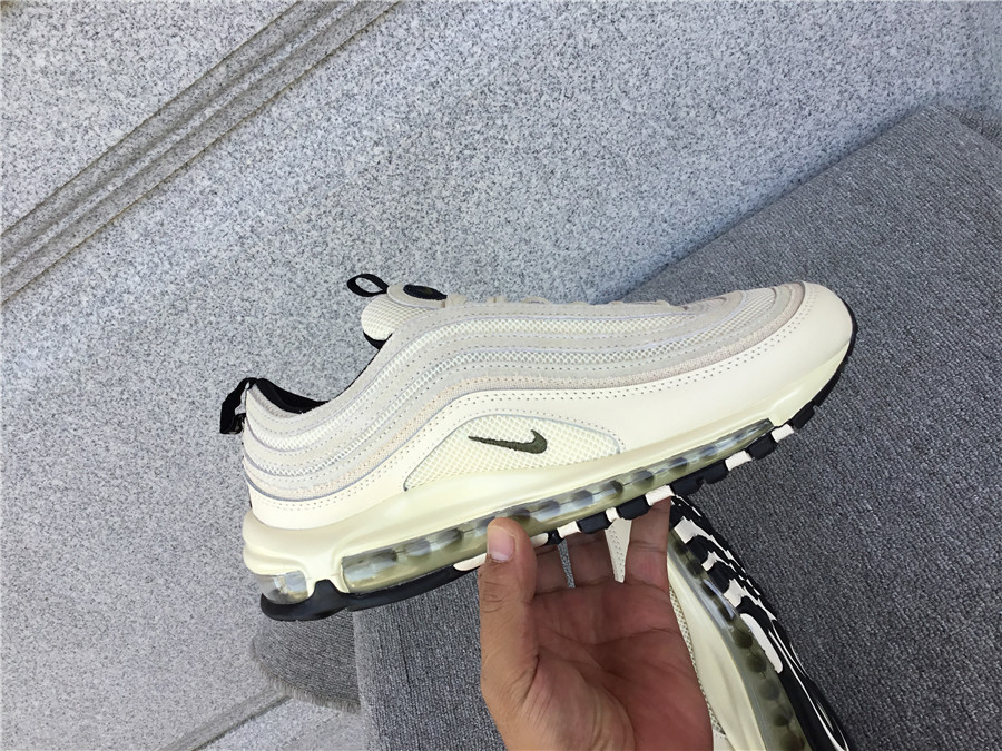 Nike Air Max 97 Full Length Air-Cushioned Running Shoes DV5451-100