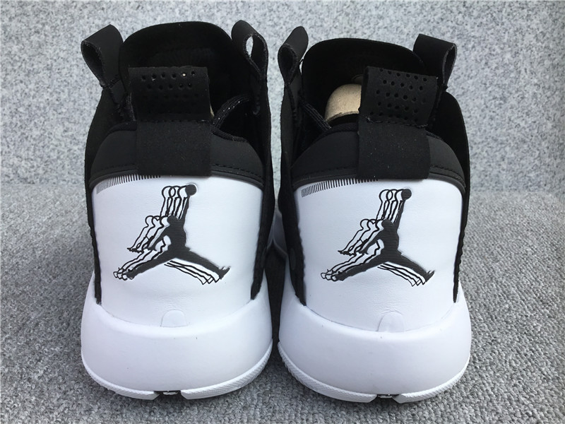 Nike Air Jordan 34 AR3240-001