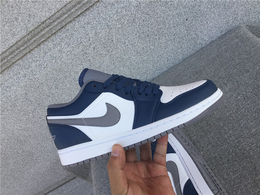 Air Jordan 1 Low 553558-412