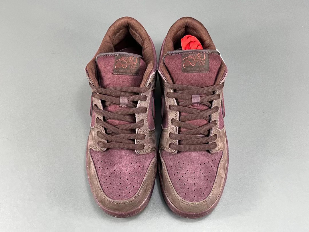 Nike Dunk SB Low “City of Love” 2024 Red