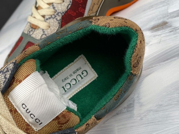 Gucci Rhyton Vintage Trainer Sneaker 576969 DRW00 9522