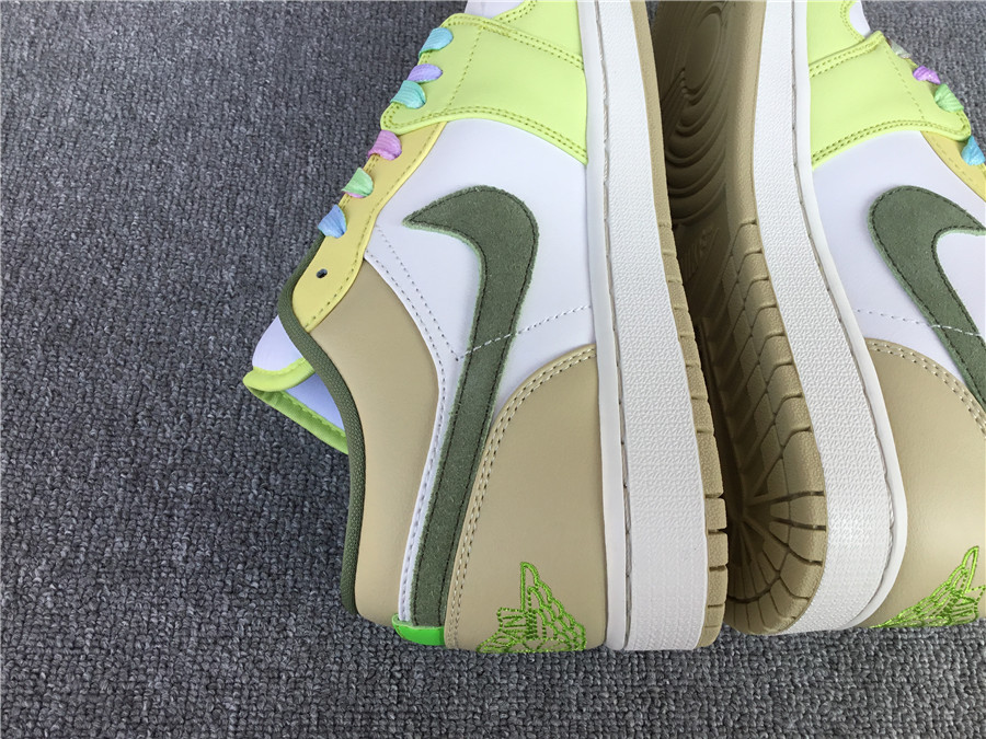 Air Jordan 1 Low FD9906-131