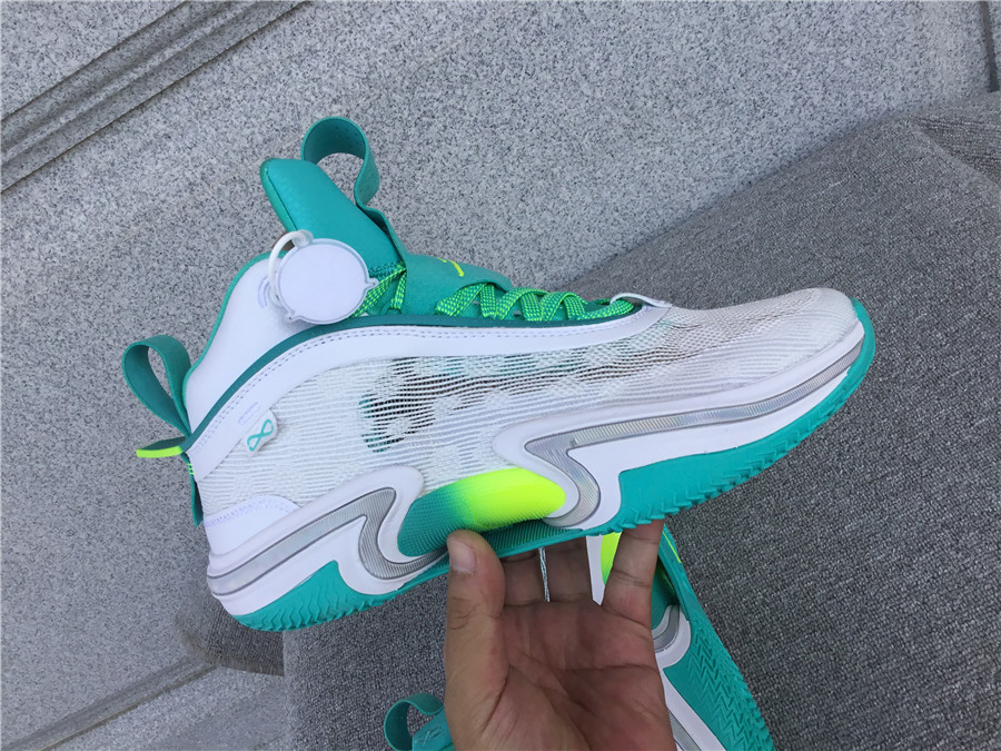 Nike Air Jordan 36 DM0796-107