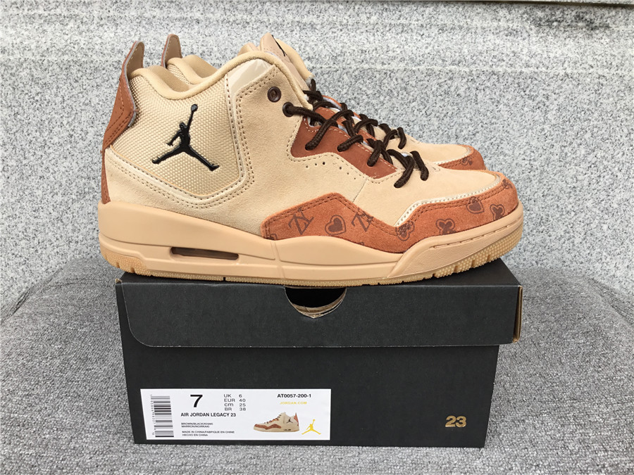 Air Jordan Courtside 23