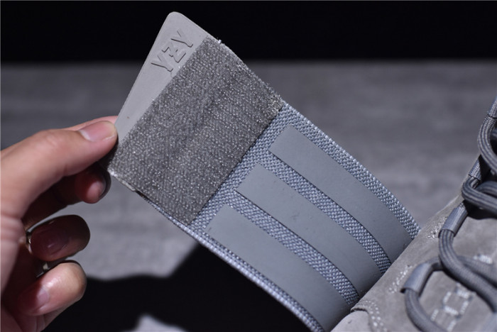 Adidas Yeezy 750 Boost Light Grey Gum Glow Dark BB1840