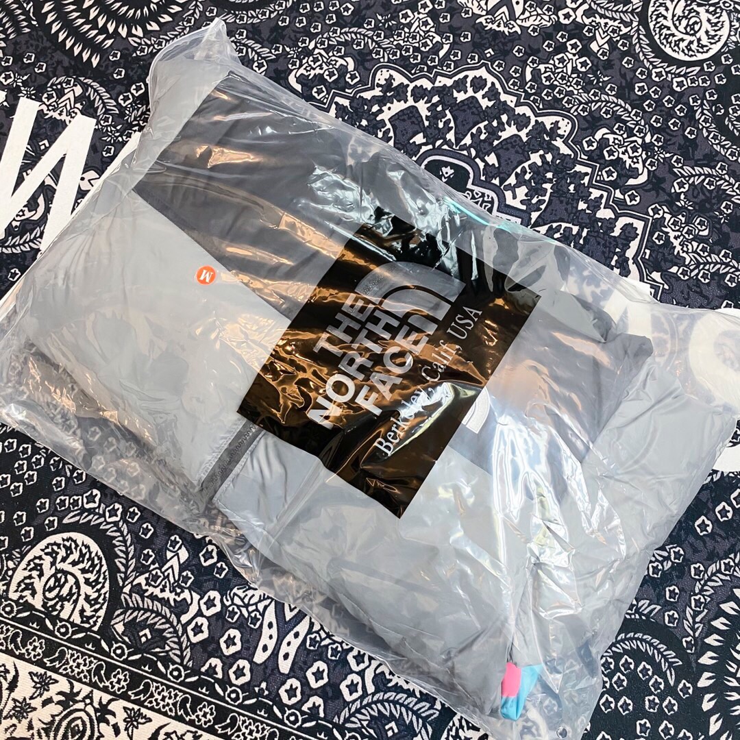 THE NORTH FACE XINVINCIBLE joint model 1996 series Retro Nuptse embroidered Logo warm color matching