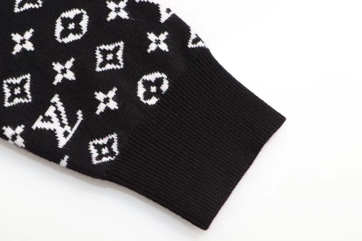 Printed small print sweater all over print