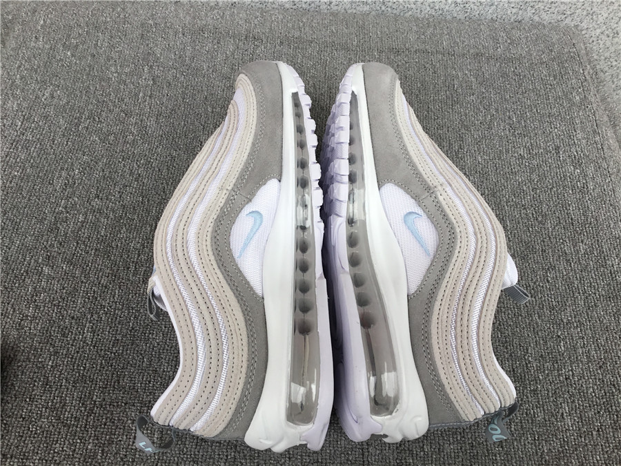 Nike Air Max 97 Full Length Air-Cushioned Running Shoes DX3279-010