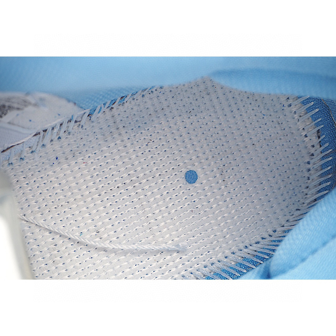 Nike SB Dunk Low Blue Raspberry DM0807-400