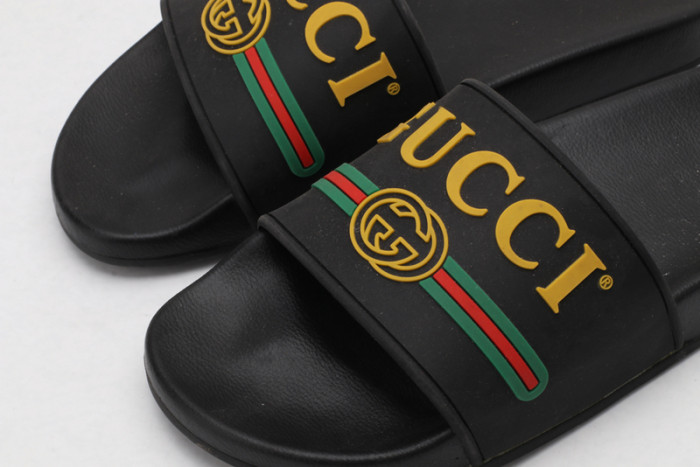 Gucc* Sandal47