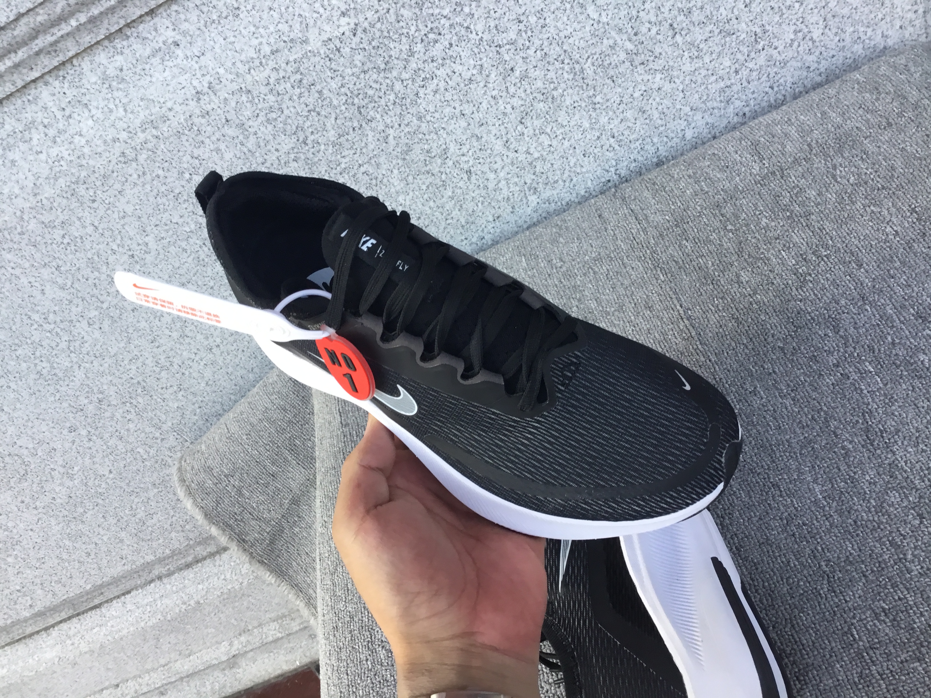 Nike Zoom Fly 4 Carbon Plate Running Shoe CT2401-001