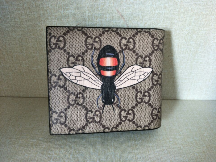 GUCCI WITH PLAID BEE WALLETS