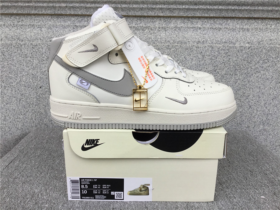 Air Force 1x27;07 Mid