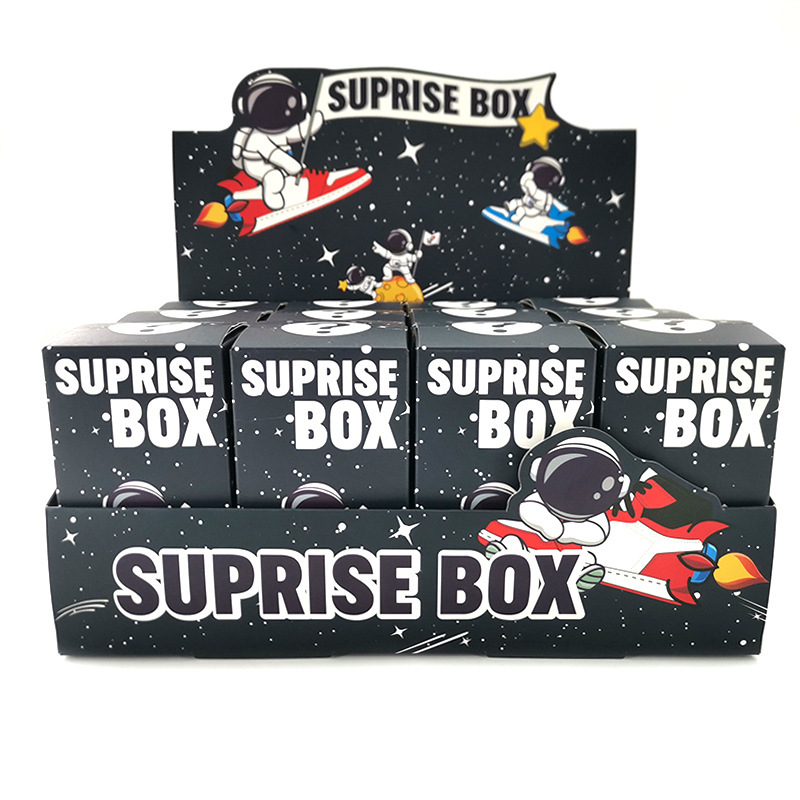 Key Chain Mystery Box (Including a small shoe, a beautiful doll) GF00066