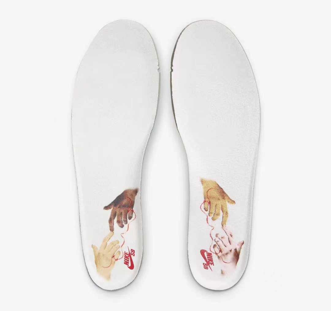 Nike Dunk SB Low “City of Love” 2024 white