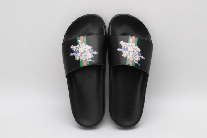 Gucc* Sandal45