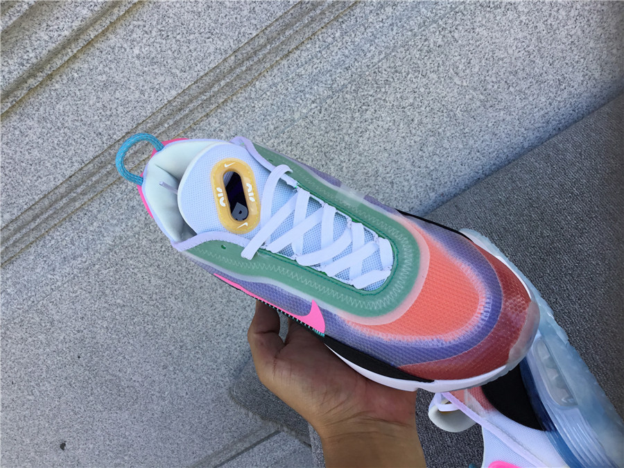 Nike Air Max 2090 Cushioned Running Shoes CZ4090-900