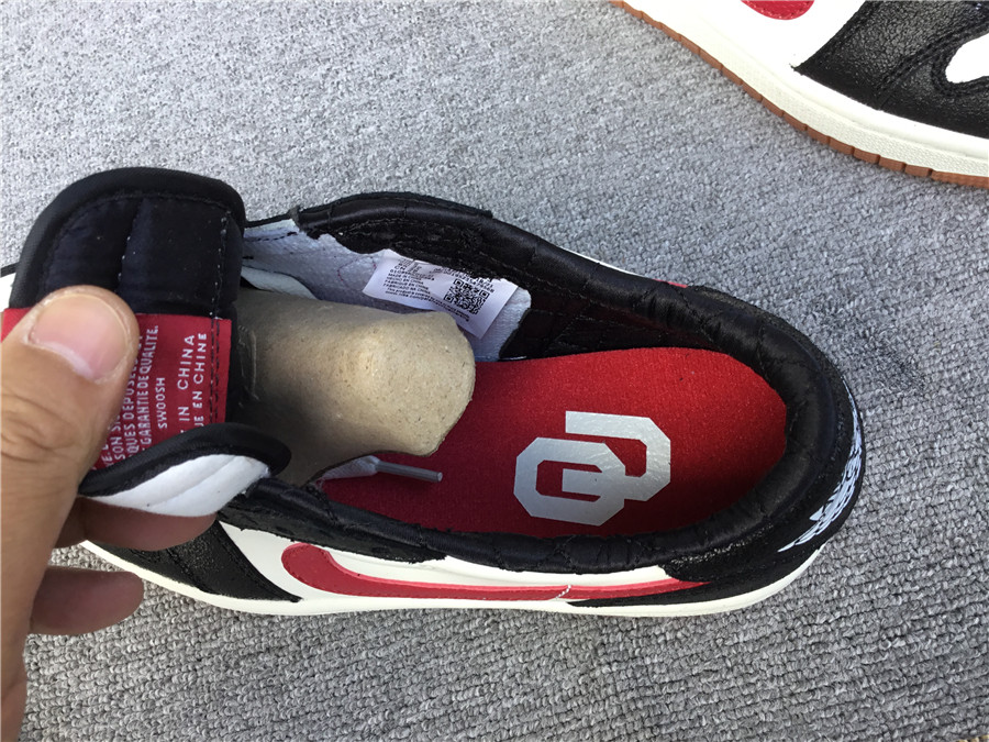 Air Jordan 1 Low DZ0798-108