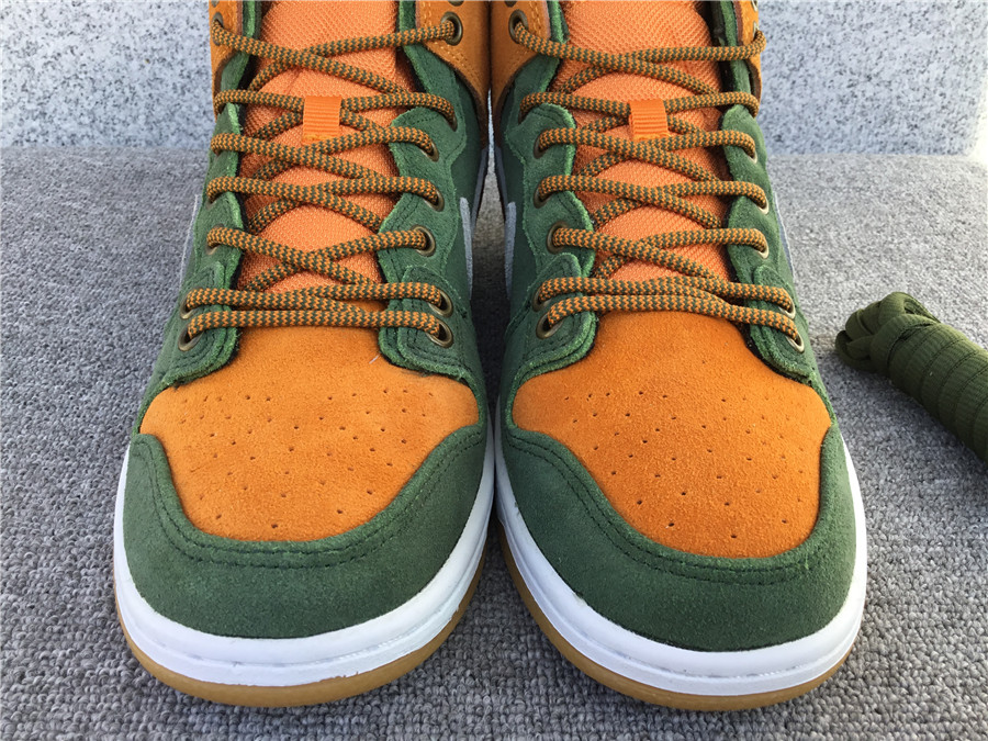 Nk SB Dunk High Premium Homegrown DD9693-302