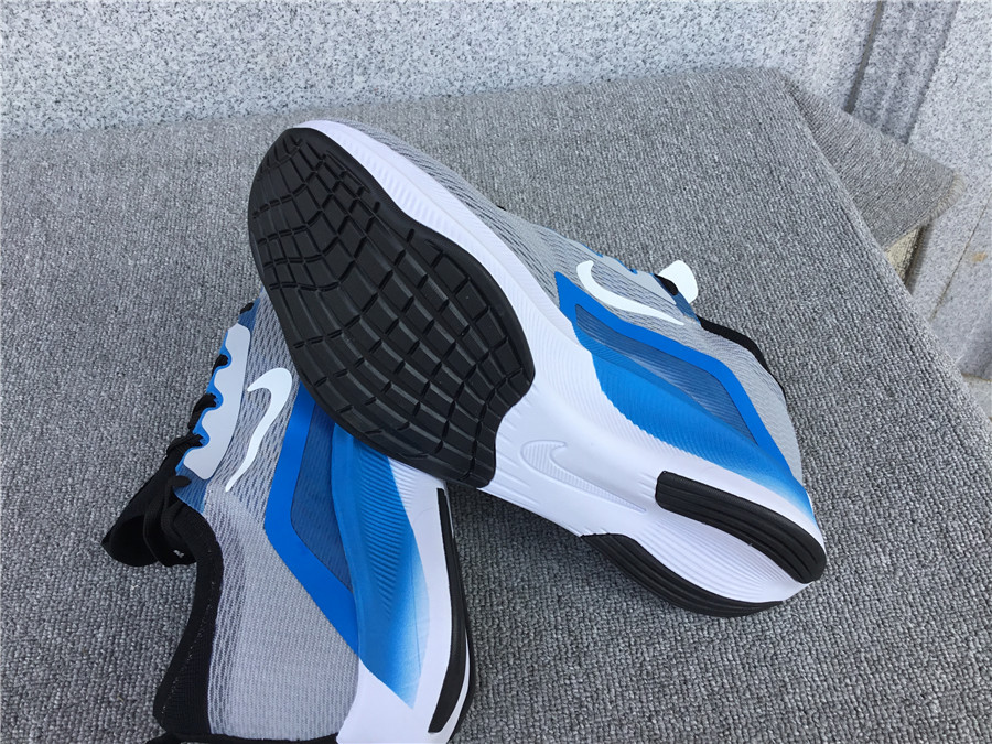 Nike Zoom Fly 4 Carbon Plate Running Shoe CT2392-005