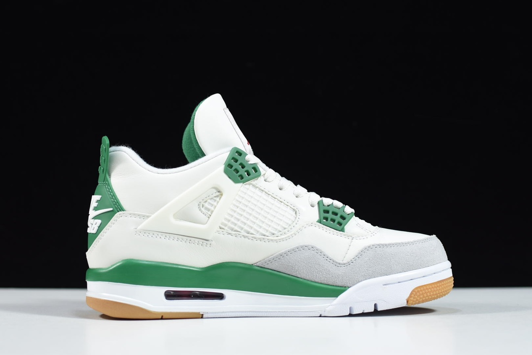 Jordan 4 Retro SB Pine Green DR5415-103