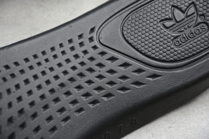 Adidas YEEZY 350 Boost Pirate Black BB5350