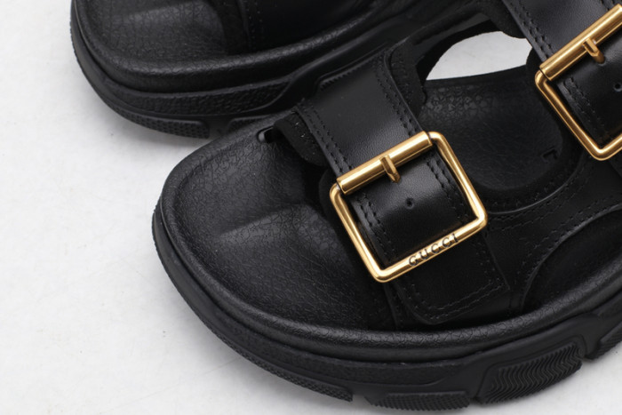 Gucc* Sandal36