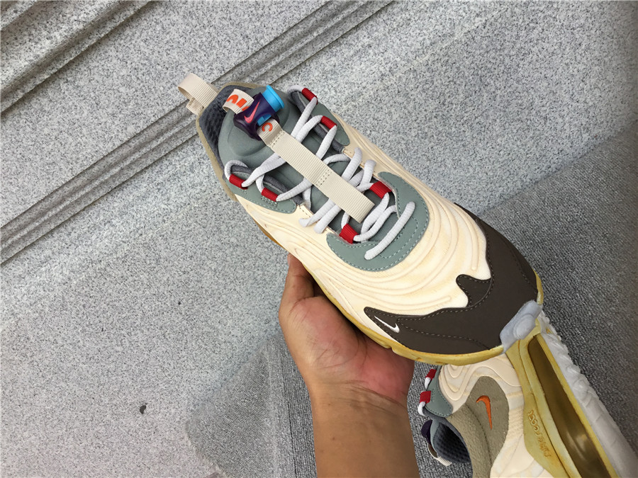 Nike Air Max 270 React Air Cushioned Running Shoe CT2864-200