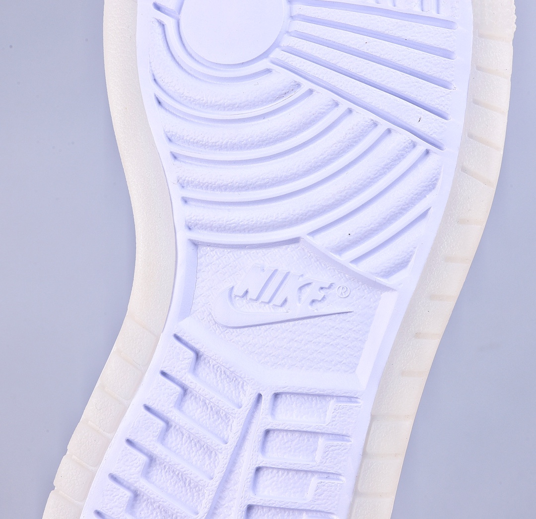 Jordan 1 High Zoom Air CMFT Easter