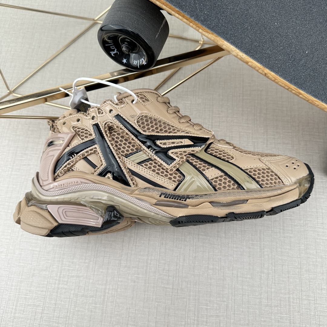 Balenciaga Dad Shoes Generation 10 Sand