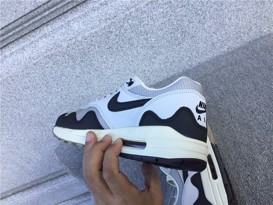 Nike Air Max 1 Nike Half Palm Air Cushion Retro Running Shoes DH1348-002